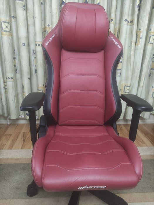 Игровое кресло DXRacer Master (MAS-I239S)
