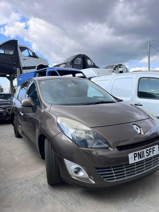 Fata completa Renault Grand Scenic 1.5 dci