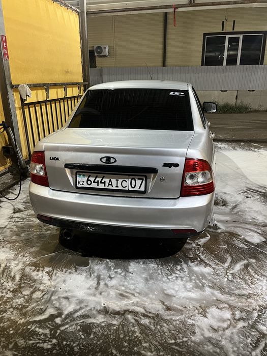 Продам приору 2 год 2013 декабрь
