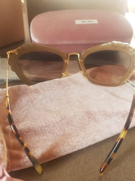 Слънчеви очила Miu miu