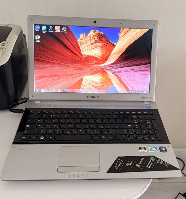 Ноутбук Samsung RV511