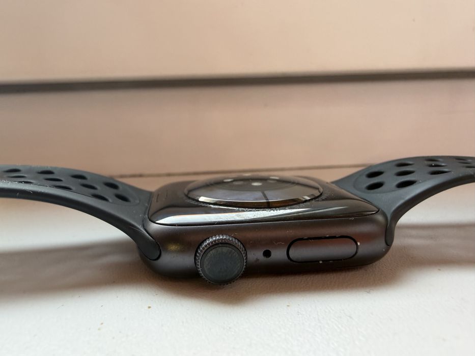 Apple Watch Series 6 Nike Edition 44mm – stare foarte bună