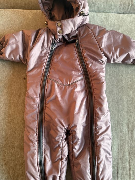 Продам комбинезон на девочку