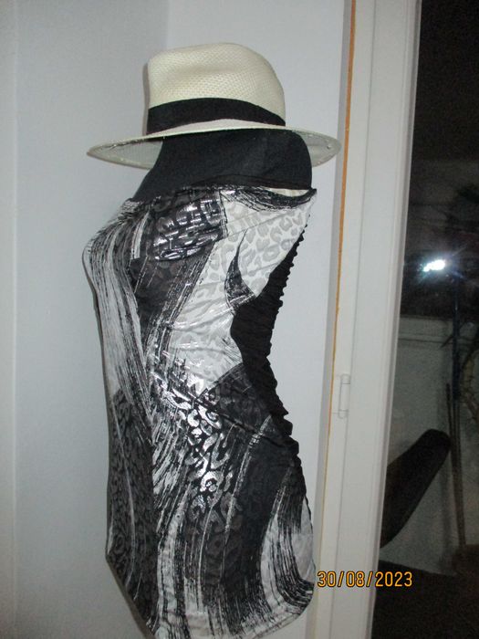 Rochie sexy in 3 culori 75lei/3buc