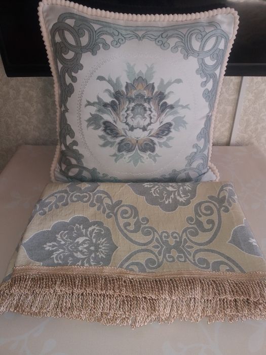 Продаю покрывало.