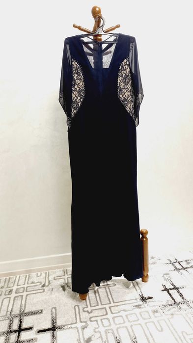 Женская вечерная платья