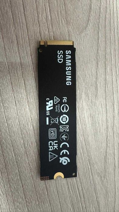 SSD накопители 512 ГБ Samsung