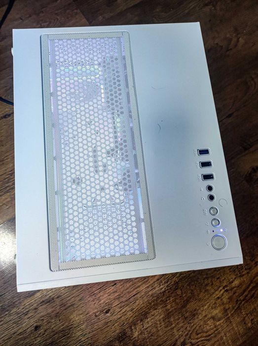 Ryzen 5 5600, RTX 2060 SUPER, 16GB RAM, 512GB SSD NVMe
