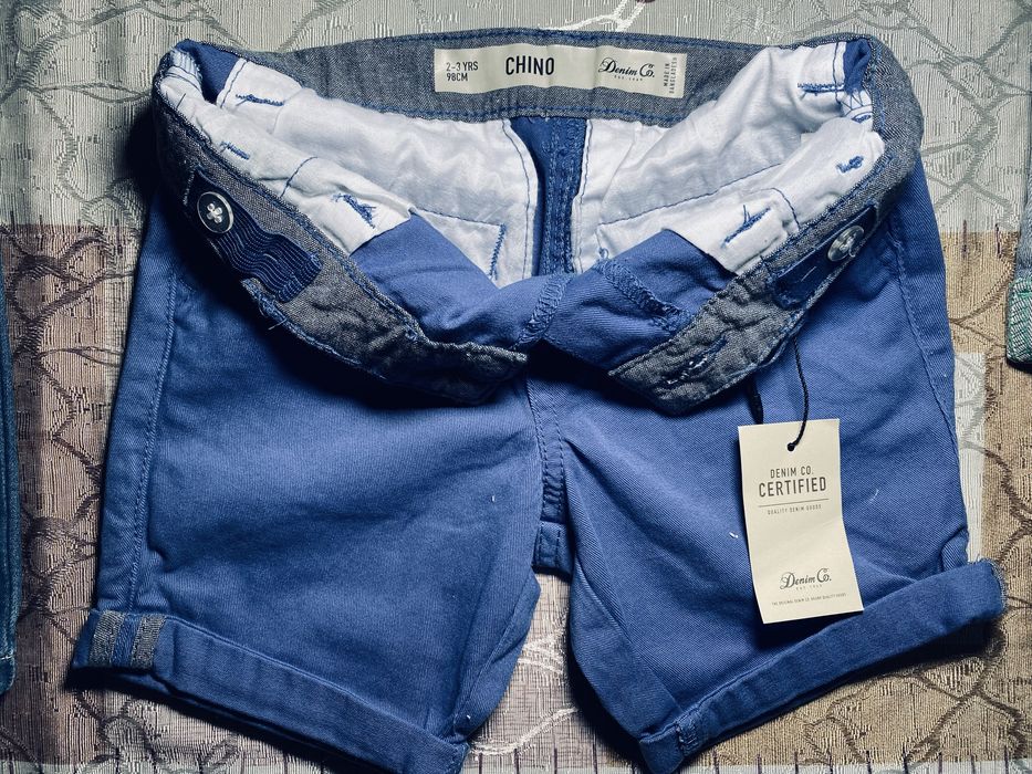 СРОЧНО! Шорты, джинсы из Европы. Для мальчиков. Размер 3-5 лет.