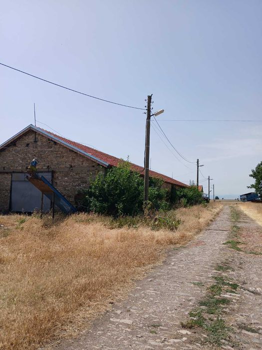 Продава се Промишлена сграда в Пловдив, Кършияка - 5000 кв.м за 20 €/кв.м - Снимка #1