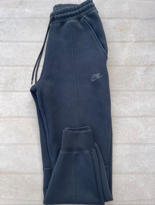 Pantaloni de trening Nike tech fleece