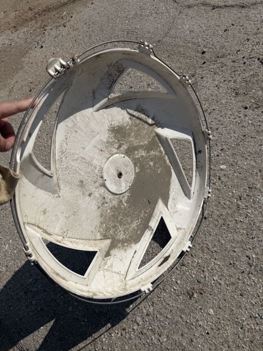 ISUZU  Мерс автобус калпак