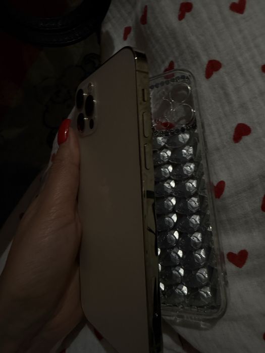 Айфон 12 pro сотовый телефон