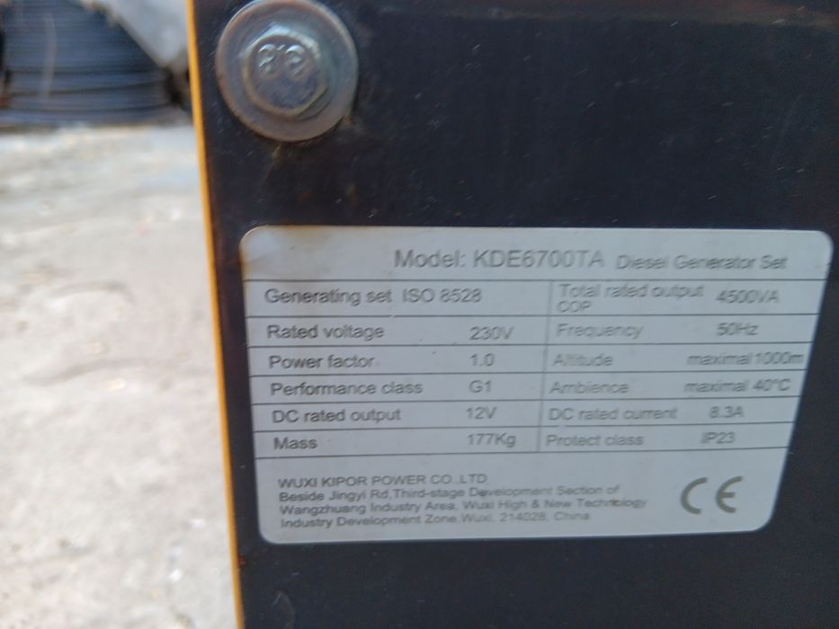 Generator Kipor, diesel, 45 ore de funcționare
