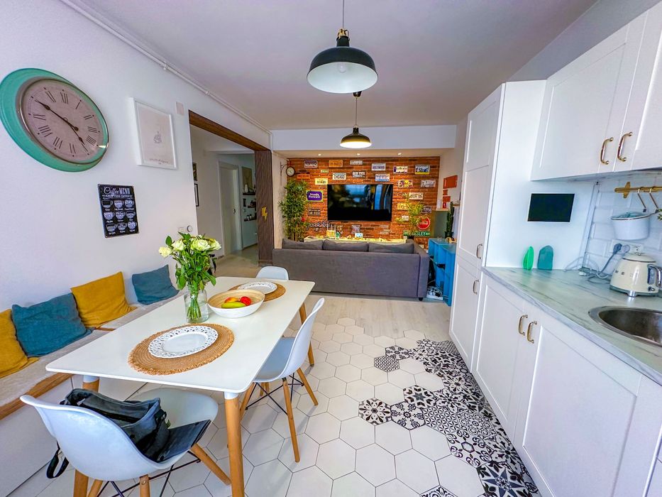 Apartament 2 camere + loc parcare + boxa pe Sos Cernica Pantelimon