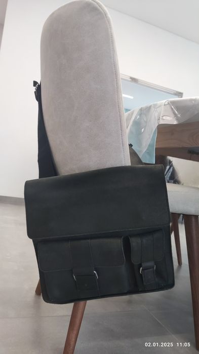 Чанта през рамо "Jost"  100% leather