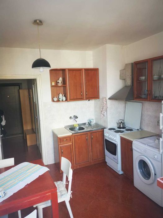 Дава се под наем Двустаен апартамент в София, Зона Б-5 - 80 кв.м за 348.84 € - Снимка #1