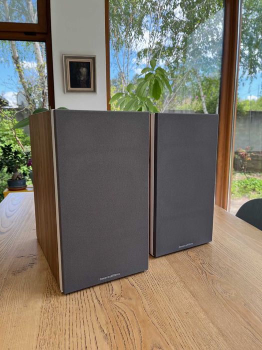 Bowers & Wilkins 606 S2 Anniversary Edition