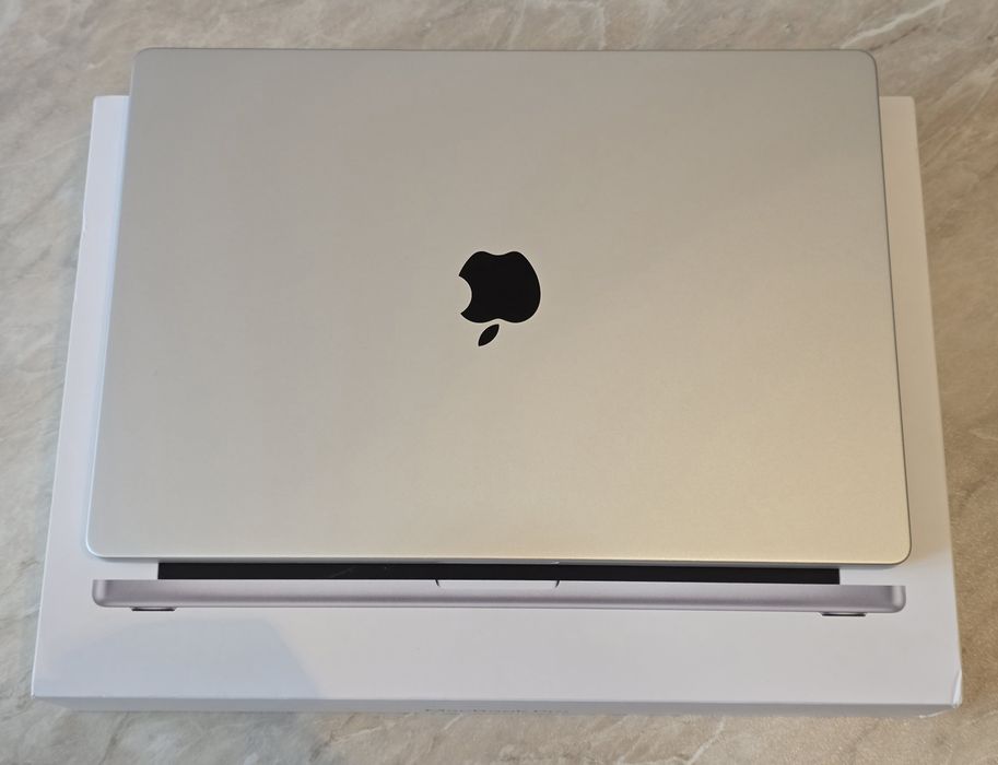 MacBook Pro 16 M4PRO 48/512 4 цикла