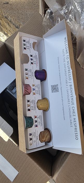 Кафемашина с капсули Delonghi Nespresso Inissia