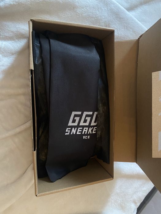 Кроссовки golden goose 40р