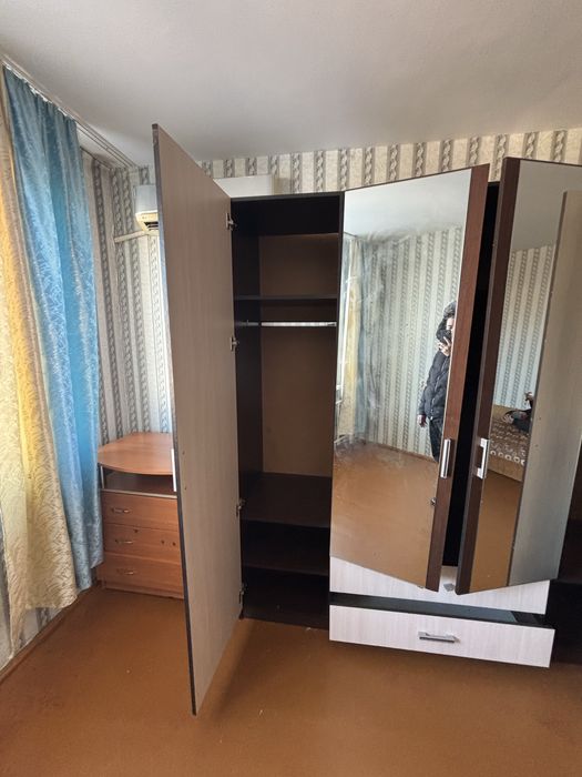 Продам шкаф за 15 тыс