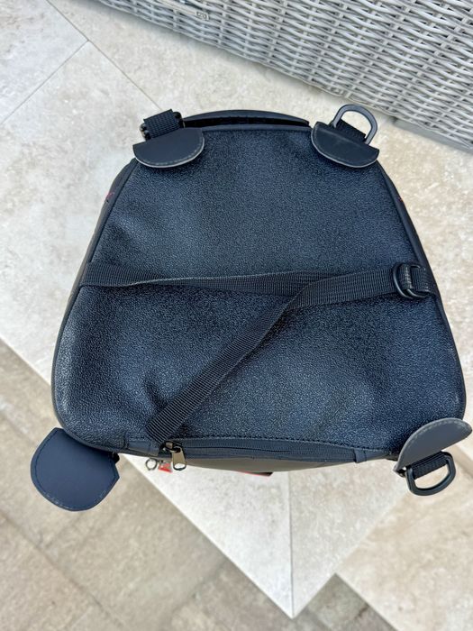 Givi ST607+ Seat Bag – NOUĂ – 22/26L – Extensibilă – Universală