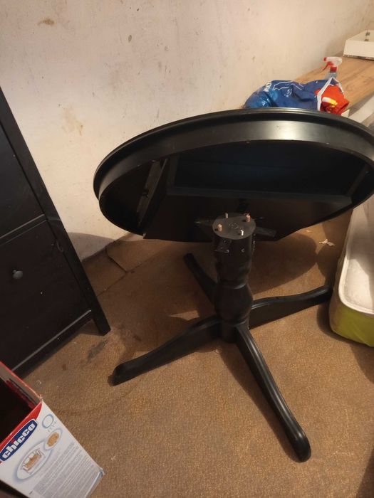 Маса от Икеа-почти не е ползвана