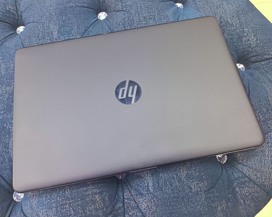 Noutbuk HP core i5 7-pokoleniya .