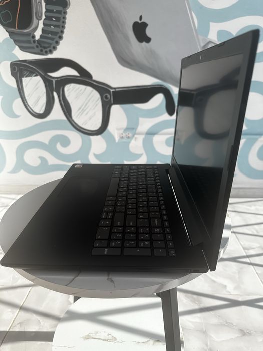 Продам ноутбук Lenovo
