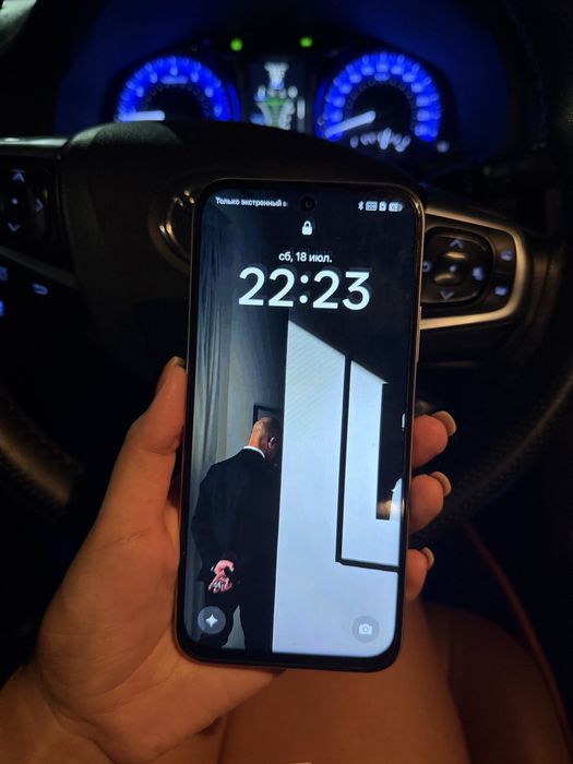 Продается новый телефон OPPO A6 с гарантией и с коробкой