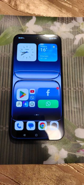 Продавам Oppo Reno 13 5g 256/12