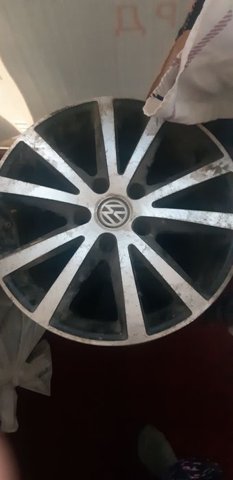 Продам диски на фольксваген