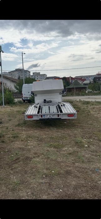 Vand sau schimb  Auto platforma Iveco Daily