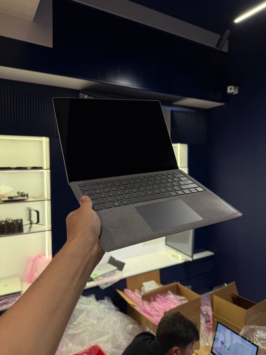 Surface Laptop 4