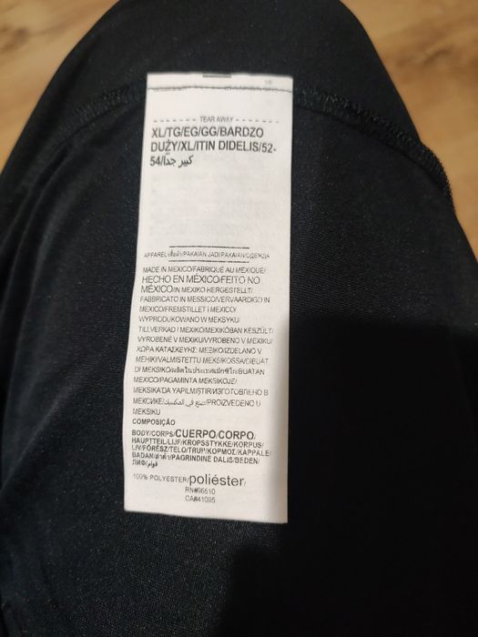 Tricou Under Armour subțire mărimea XL