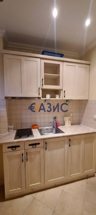 Продава се Едностаен апартамент в Созопол - 70 кв.м за 1300 €/кв.м - Снимка #2