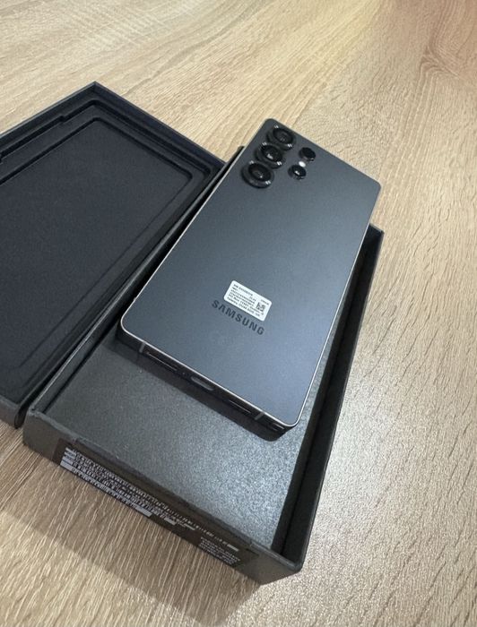 Samsung Galaxy S25 Ultra 256GB Гаранция