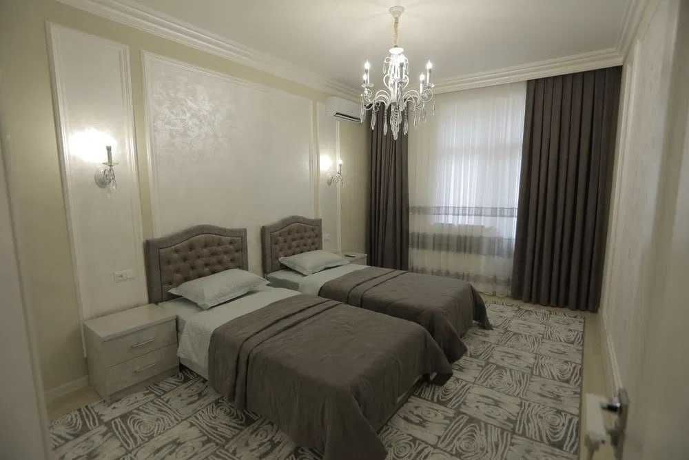 Сдаётся кв ЖК Алмазар Сити 3-ком/7/18 ро-н Алмазарский