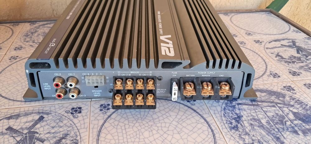 Amplificator Audio Alpine F250