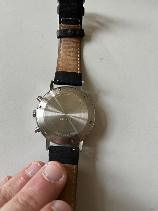 Стилен мъжки часовник сапфир стъкло, механизъм Ronda 5030.D