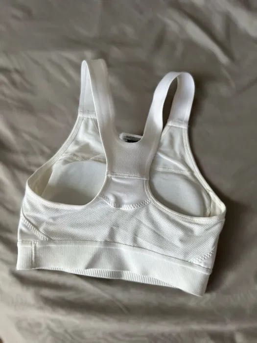 С ЕТИКЕТ - Спортен топ/сутиен ADIDAS & Stella MCcartney