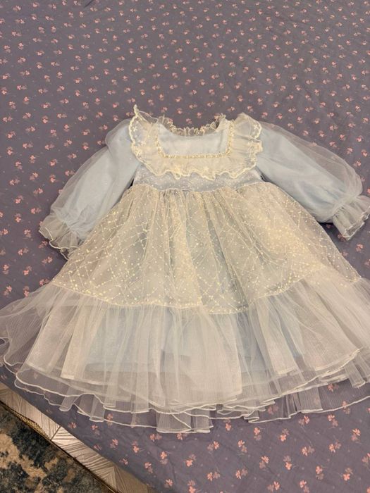 Продаётся платье для девочек !