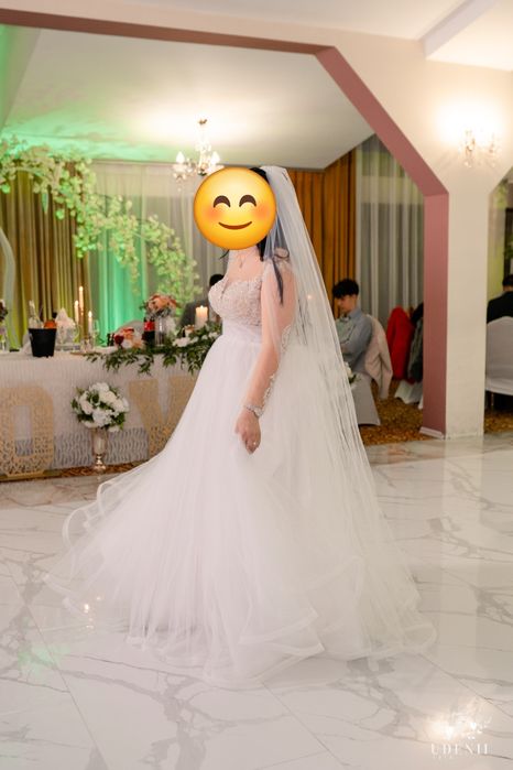 Rochie mireasa, Mărimea 42-46, purtată însărcinată in 6 luni