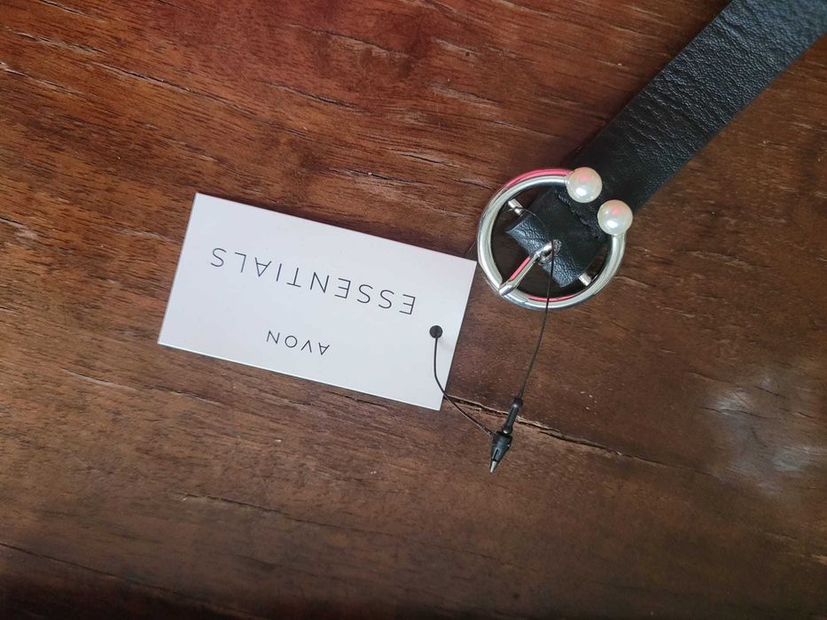 curea neagra catarama cu perle