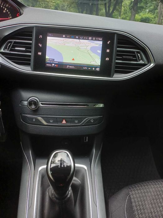 PEUGEOT 308 SW Blu HDI 2020 1.5 130HP