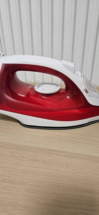 Fier de calcat Philips EasySpeed  2000 W Eco, sistem anti calcar