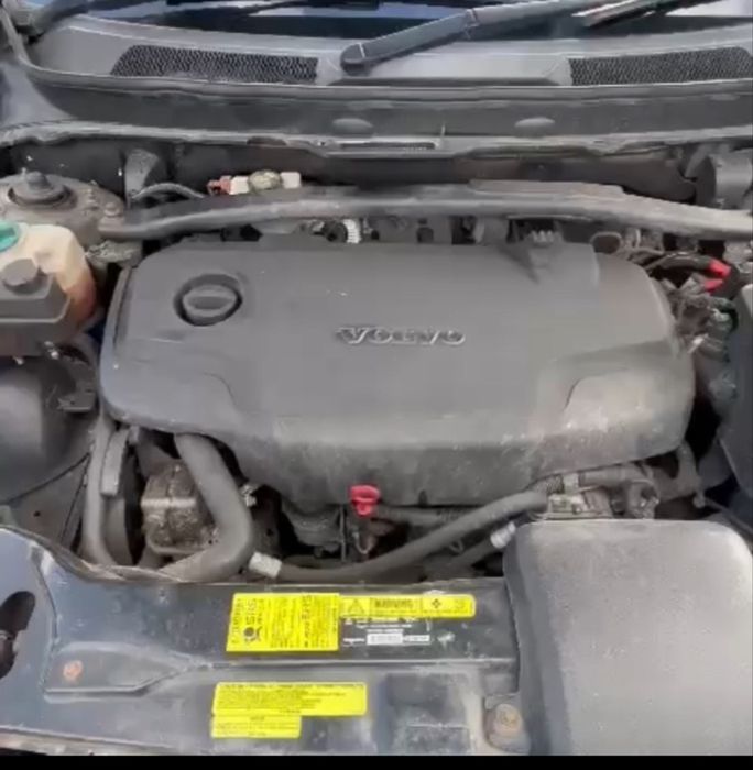 Motor Volvo XC 90 2.4d euro4 complet echipat cu accesorii an 2008