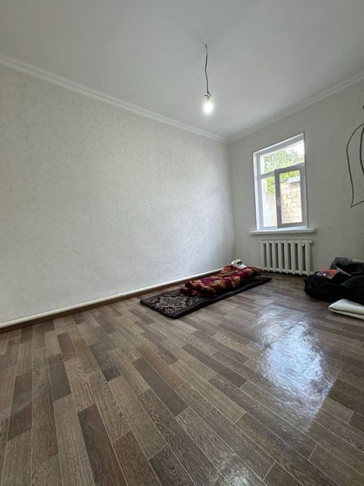 Продается срочно 4х комн дом, с участком 1.8 сотки земли. 100 м²