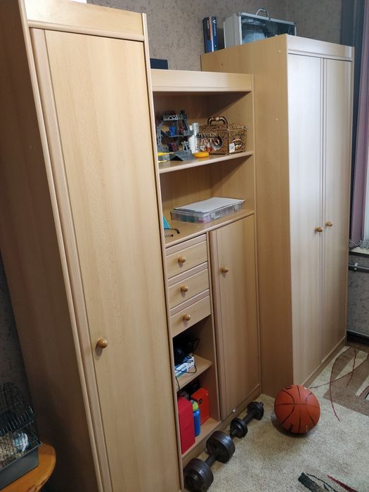 Продам гарнитур в детскую комнату
